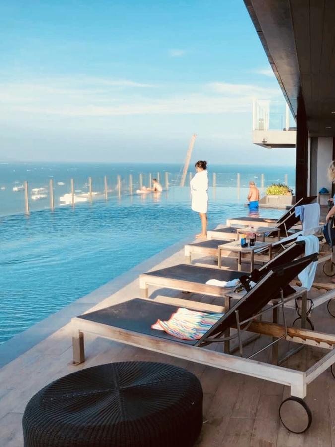 The Base Pattaya By Feng Leilighet Eksteriør bilde